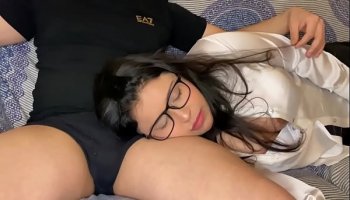 i wake up my secretary during work and i cum in her mouth